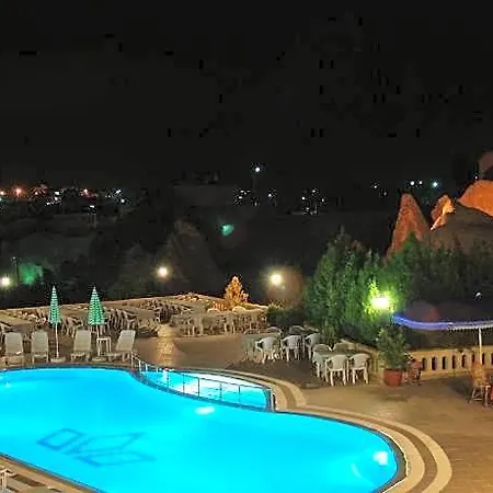 Отель Burcu Cave 4*